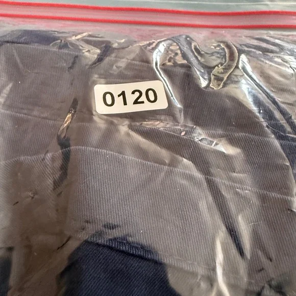 Old Navy Mens Ultimate Tech Slim Shorts Navy Blue 32 Built-In Flex - Picture 11 of 11